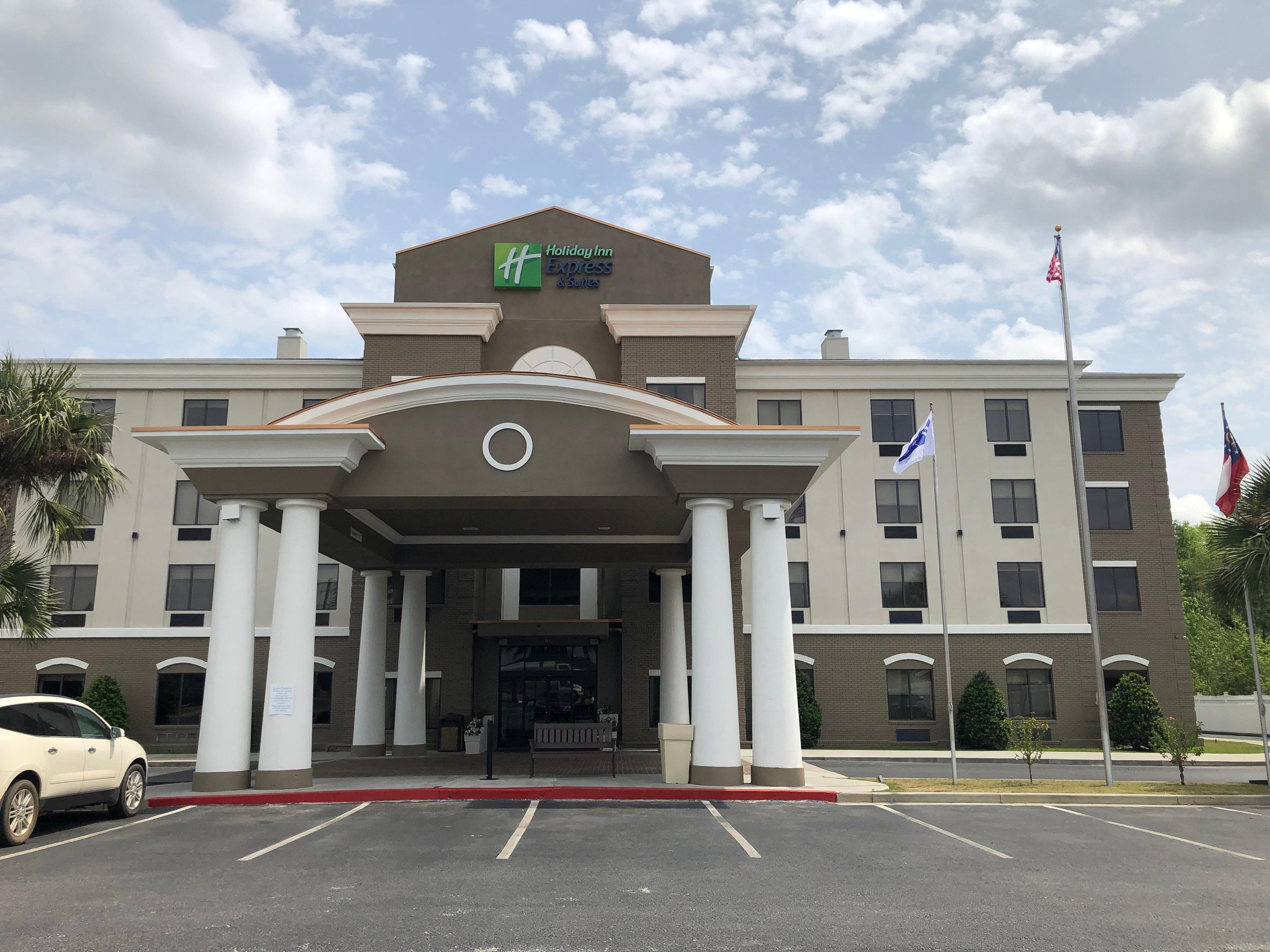 Holiday Inn Express, An Ihg Hotel Douglas Exterior photo